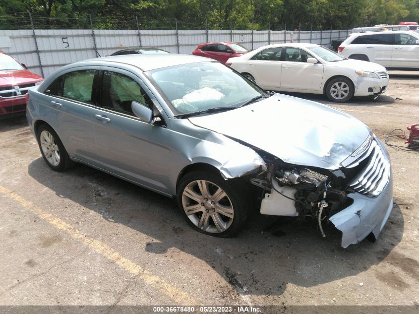 2013 CHRYSLER 200 TOURING - 1C3CCBBB7DN763919