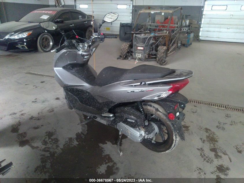 2016 HONDA PCX 150 - RLHKF1801GY100704