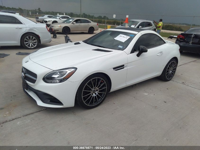 2018 MERCEDES-BENZ SLC SLC 300 - WDDPK3JA8JF153795