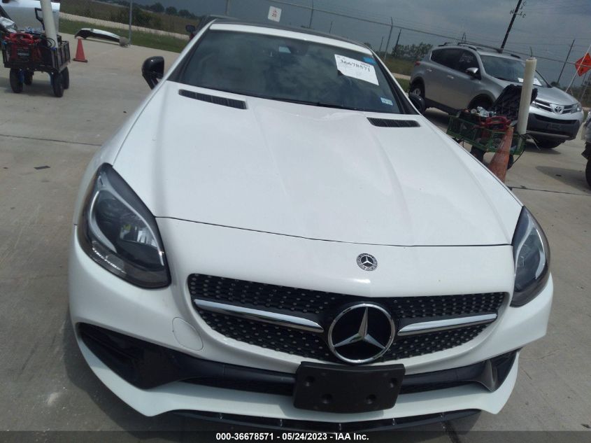 2018 MERCEDES-BENZ SLC SLC 300 - WDDPK3JA8JF153795
