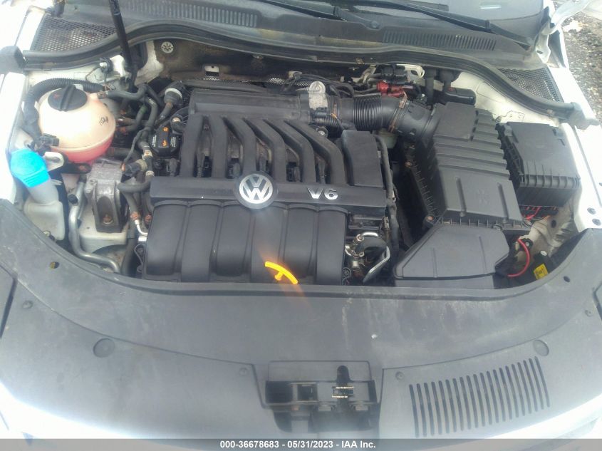2013 VOLKSWAGEN CC VR6 EXECUTIVE 4MOTION - WVWGU7AN4DE524413