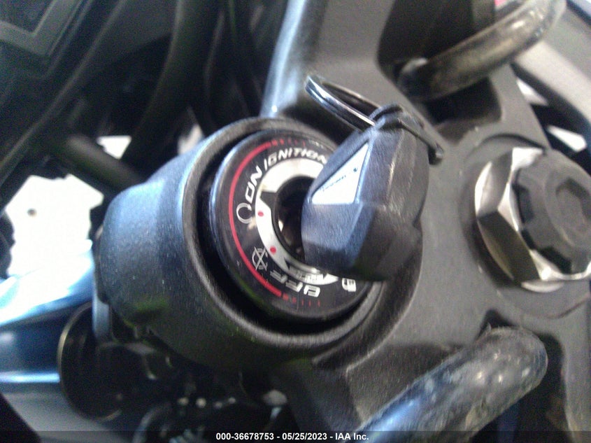 VIN JKAEXKH19NDAH2818 2022 KAWASAKI EX400