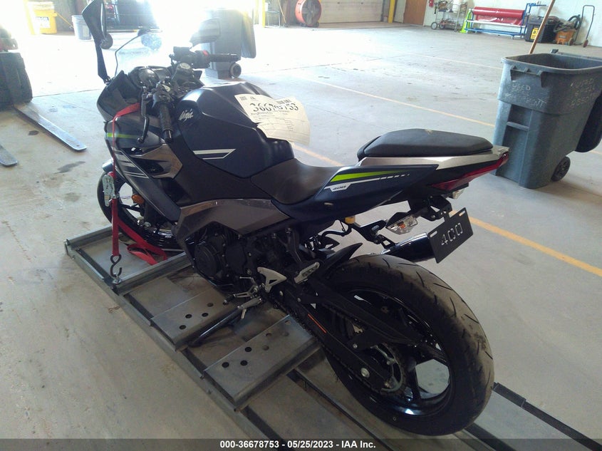VIN JKAEXKH19NDAH2818 2022 KAWASAKI EX400