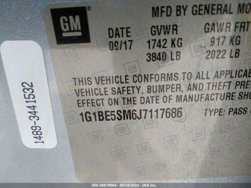 2018 CHEVROLET CRUZE LT - 1G1BE5SM6J7117686