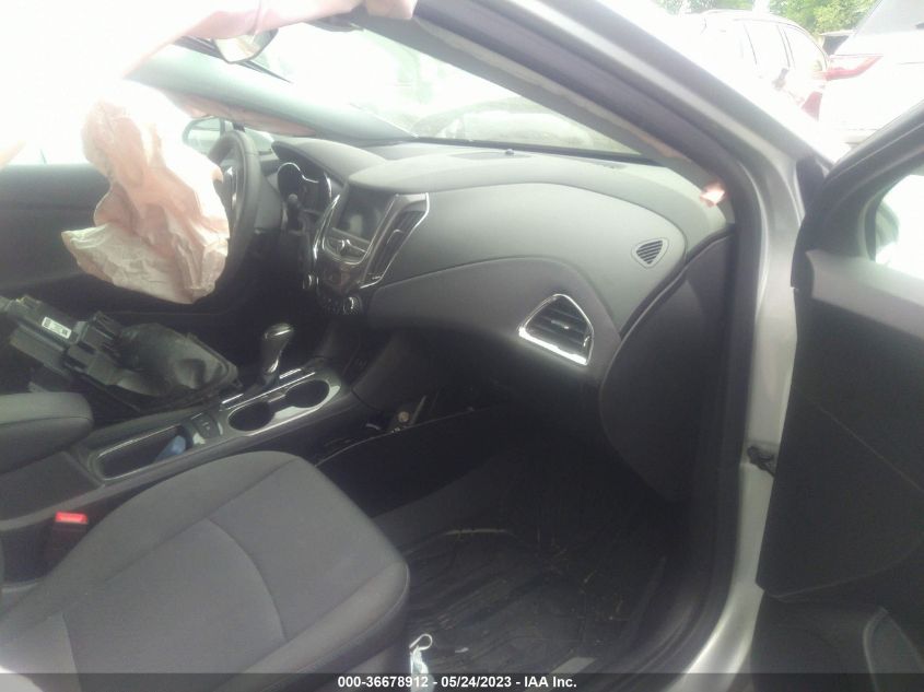 2019 CHEVROLET CRUZE LT - 1G1BE5SM0K7126160