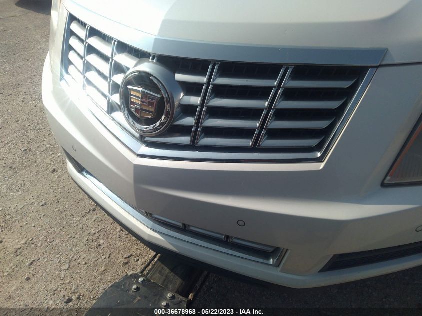 2013 CADILLAC SRX LUXURY COLLECTION - 3GYFNCE34DS638048