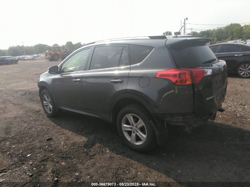 2014 TOYOTA RAV4 XLE - JTMRFREVXED047874