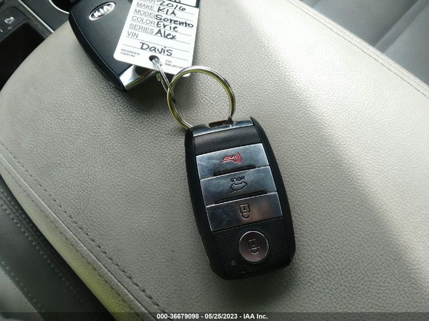 2016 KIA SORENTO SX - 5XYPK4A55GG161507