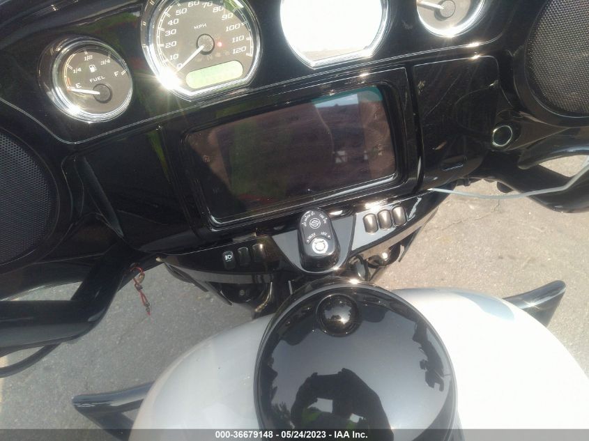 2020 HARLEY-DAVIDSON FLHXS - 1HD1KRP1XLB612764