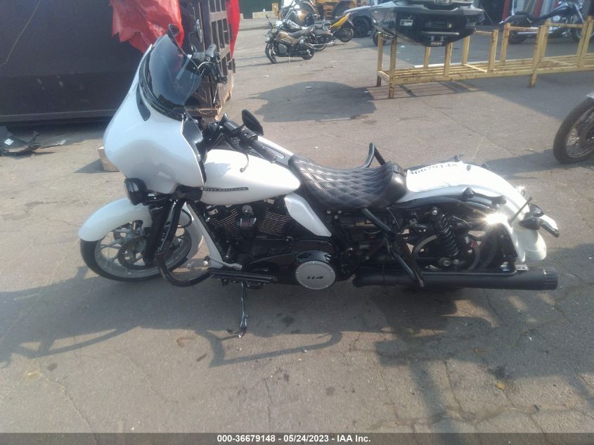 2020 HARLEY-DAVIDSON FLHXS - 1HD1KRP1XLB612764