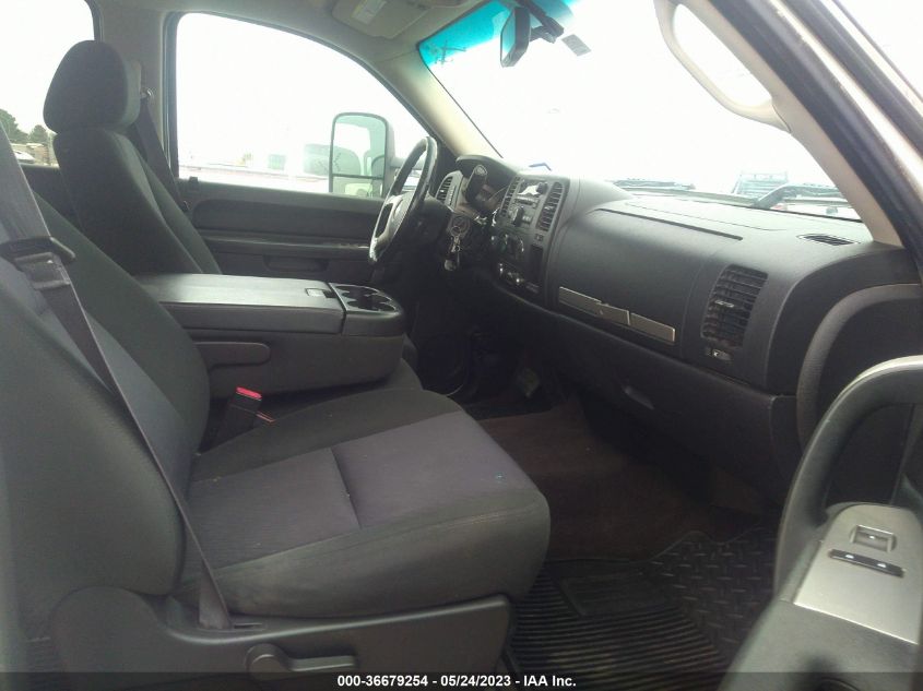 2014 CHEVROLET SILVERADO 2500HD LT - 1GC1KXCG4EF178336