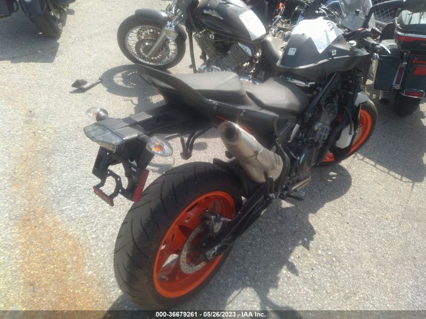 2020 KTM 790 DUKE VBKTU6404LM777274