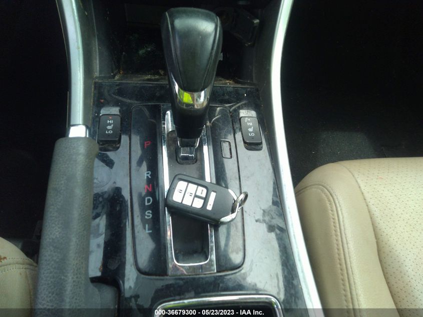 2017 HONDA ACCORD SEDAN EX-L - 1HGCR2F85HA094895