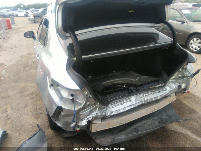 2018 TOYOTA CAMRY SE - 4T1B11HK3JU064105