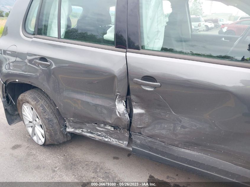 2018 VOLKSWAGEN TIGUAN LIMITED - WVGBV7AX5JK002990