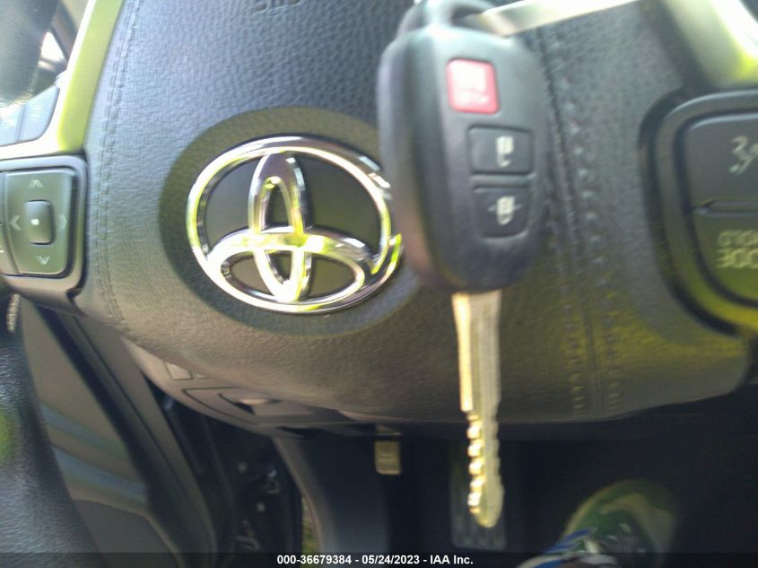 2019 TOYOTA HIGHLANDER LE - 5TDBZRFH7KS721013