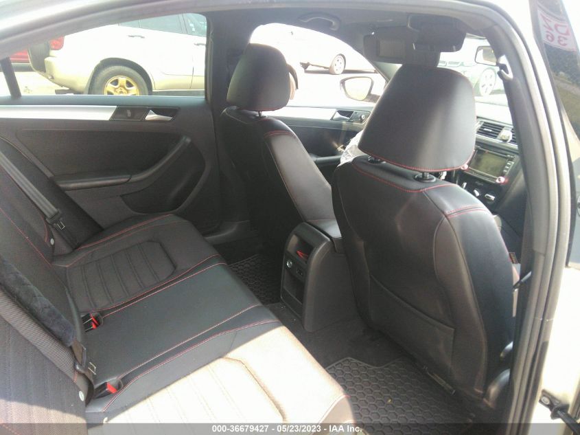 2014 VOLKSWAGEN JETTA SEDAN GLI - 3VW5T7AJ3EM234017