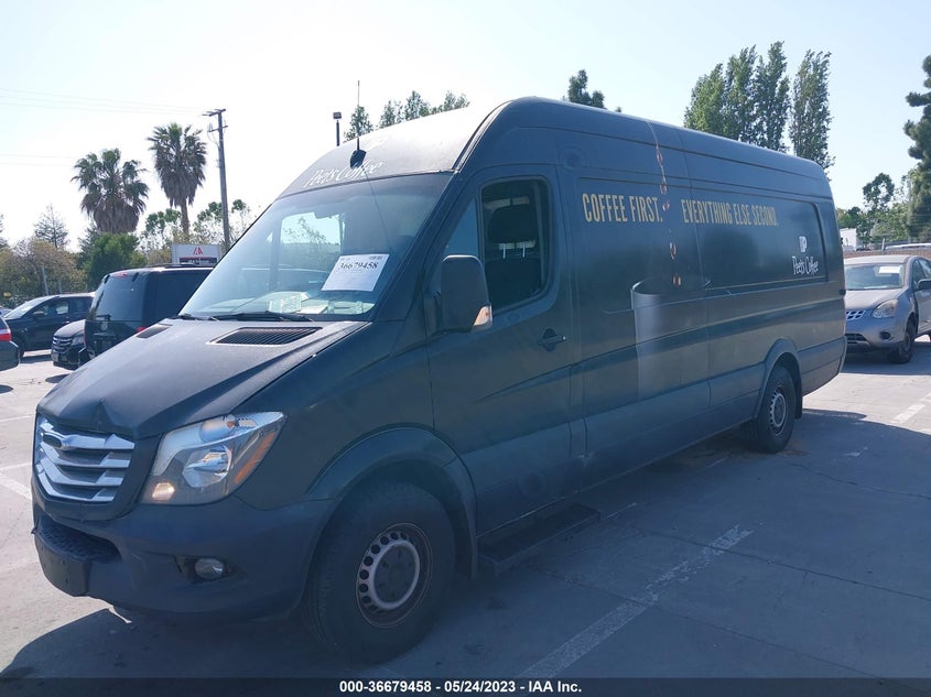 VIN WDYPE8CD4HP519220 2017 FREIGHTLINER SPRINTER CARGO VAN