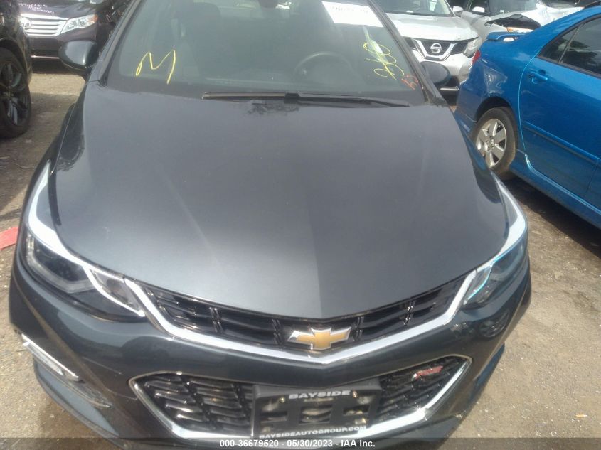 2018 CHEVROLET CRUZE LT - 1G1BE5SM7J7150390