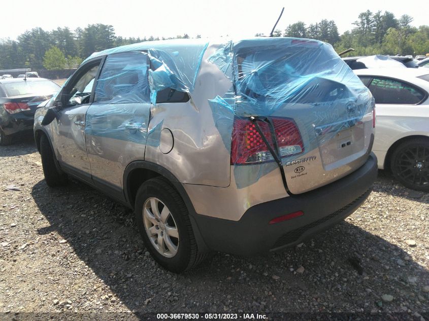 2013 KIA SORENTO LX - 5XYKT3A1XDG340104