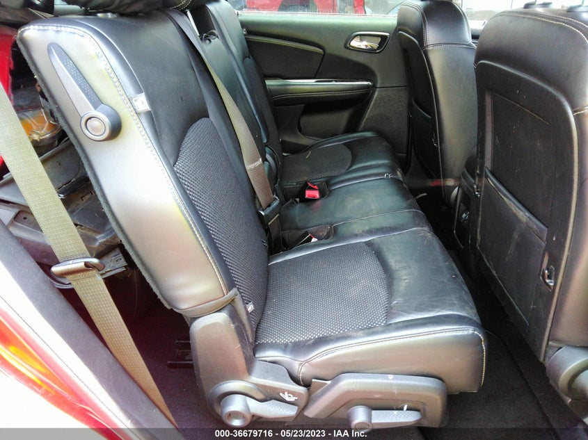 VIN 3C4PDCGG9KT716957 2019 DODGE JOURNEY CROSSROAD