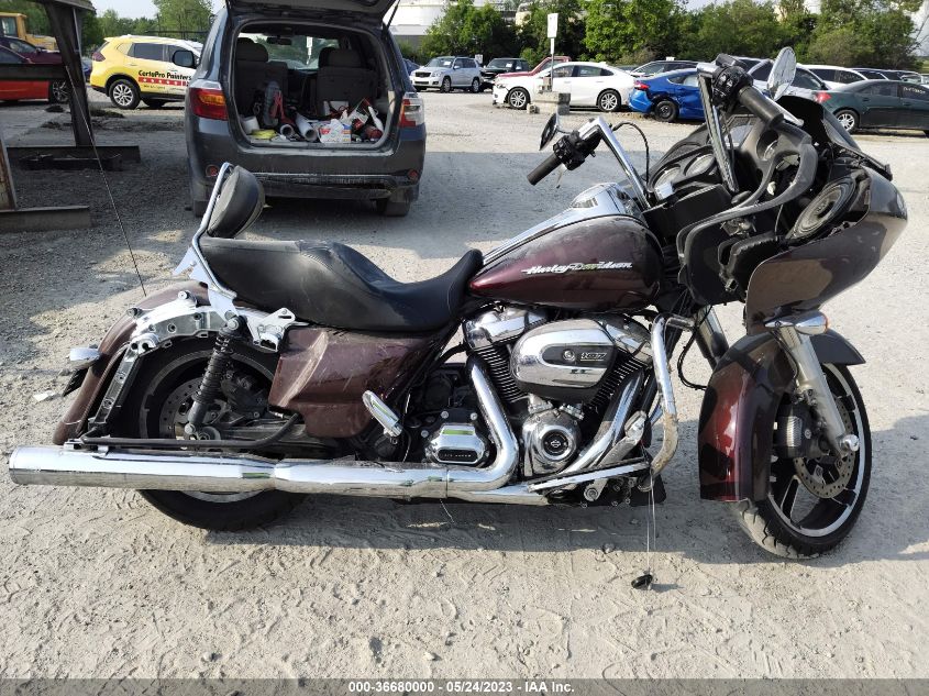 2019 HARLEY-DAVIDSON FLTRX - 1HD1KHC13KB642168