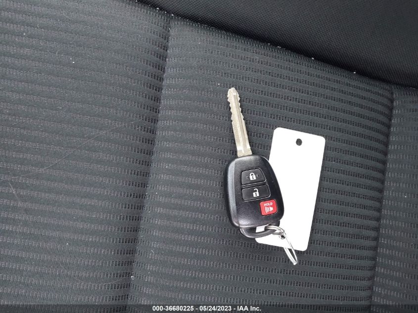 2018 TOYOTA RAV4 LE - JTMBFREV9JJ740982