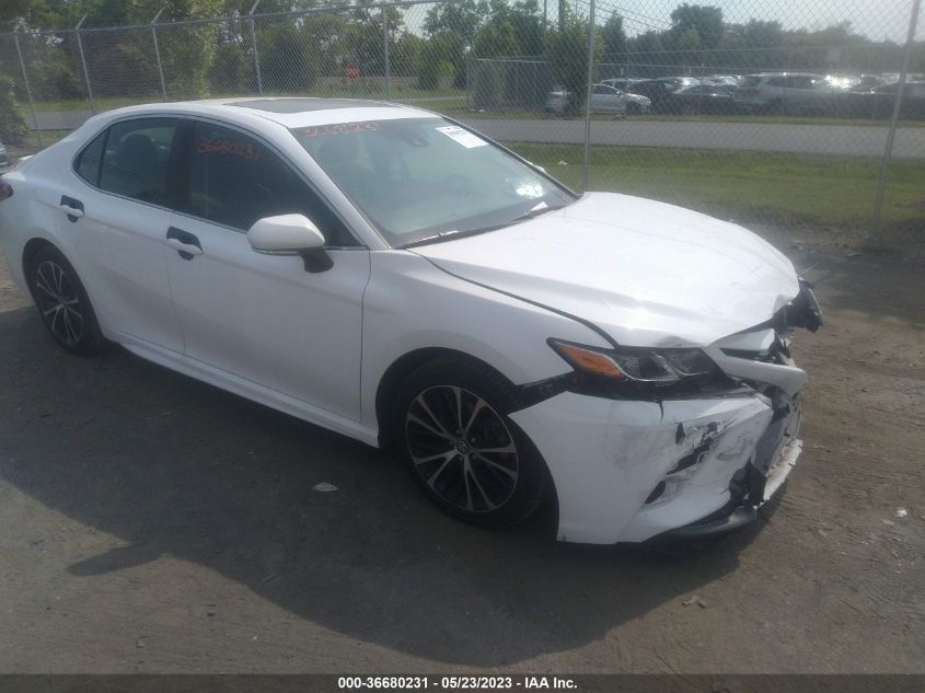 2018 TOYOTA CAMRY LE/SE/XLE/L - 4T1B11HK0JU131517