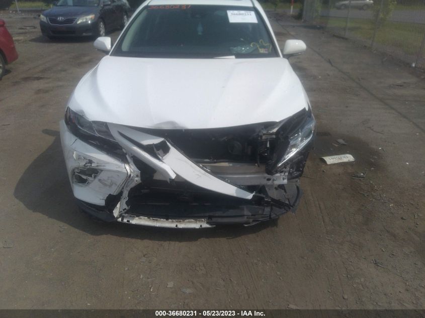 2018 TOYOTA CAMRY LE/SE/XLE/L - 4T1B11HK0JU131517