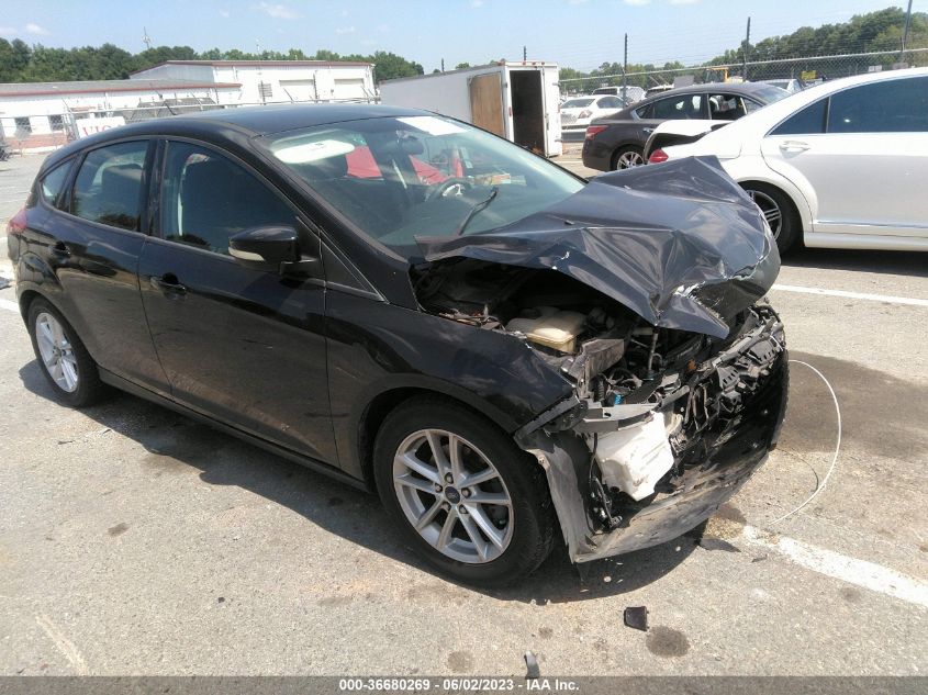 2016 FORD FOCUS SE - 1FADP3K22GL283285