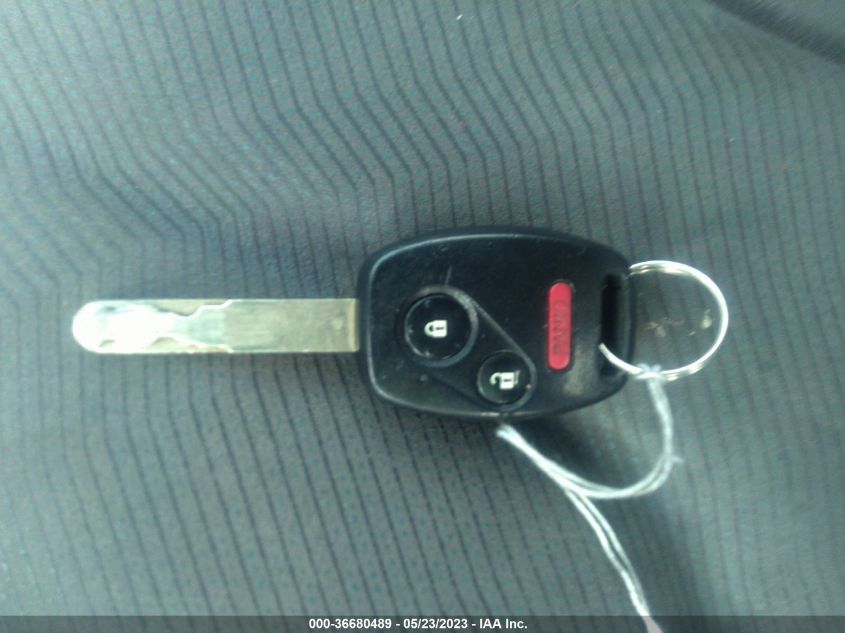 2013 HONDA FIT - JHMGE8H39DC078924