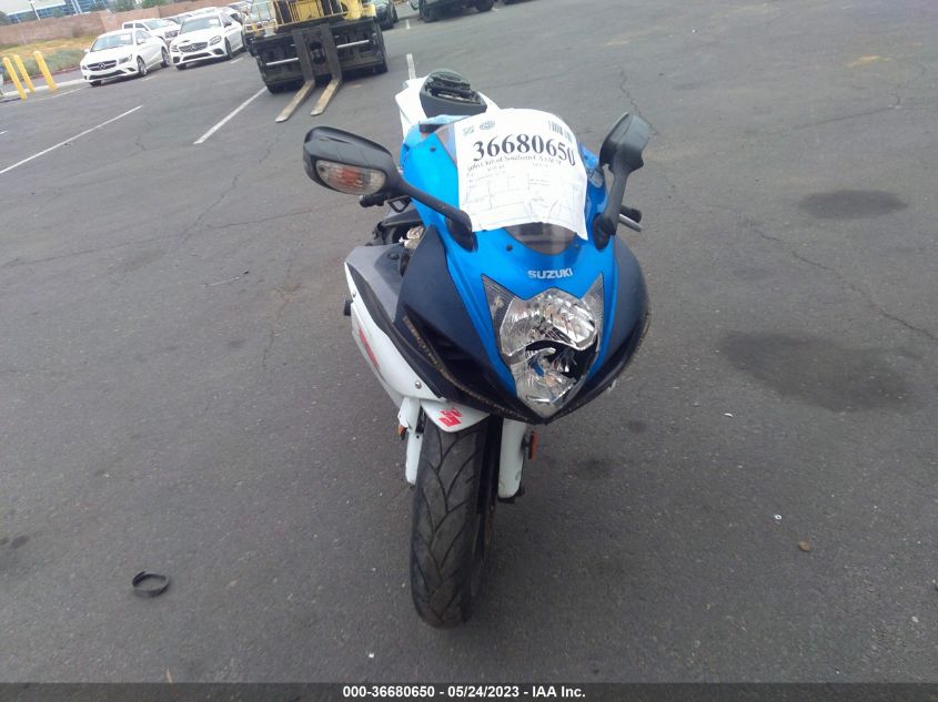 2012 SUZUKI GSX750 - JS1GR7MA3C2101195