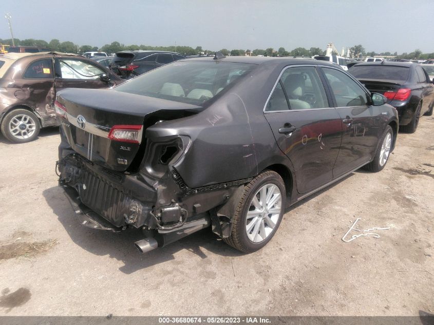 2013 TOYOTA CAMRY HYBRID LE/XLE - 4T1BD1FK0DU095844