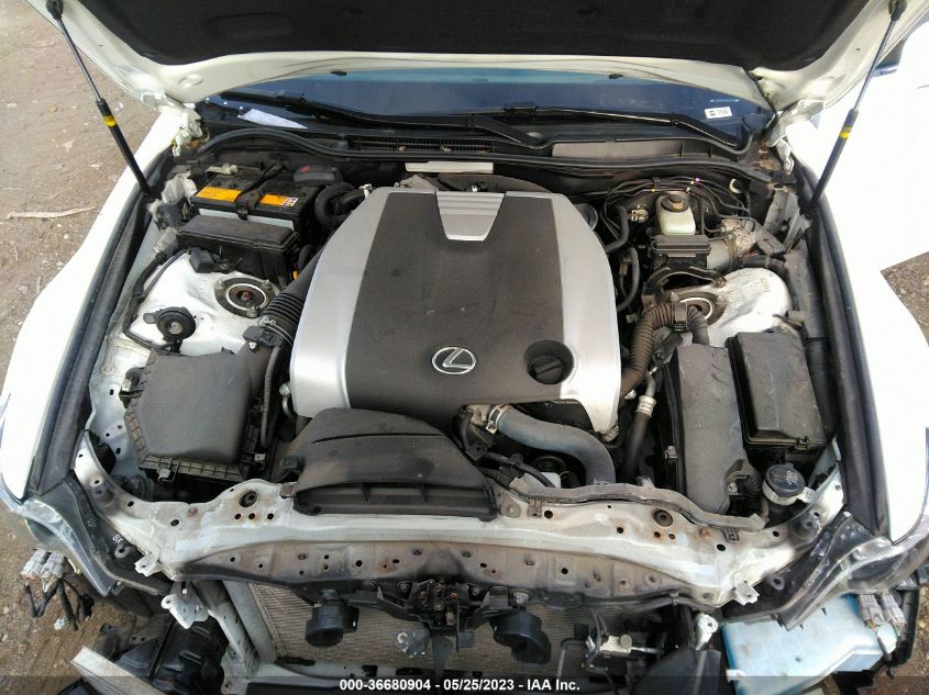 2016 LEXUS IS 300 - JTHCM1D27G5013150
