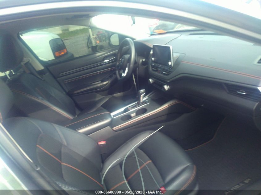 2019 NISSAN ALTIMA 2.0 SR - 1N4AL4CV4KC238922