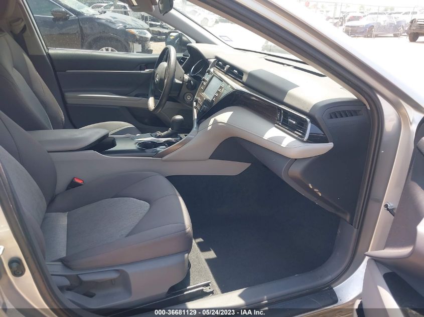 2020 TOYOTA CAMRY LE - 4T1C11AK5LU879651