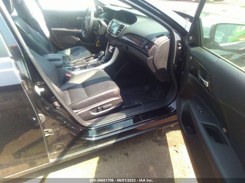 2017 HONDA ACCORD SEDAN EX-L - 1HGCR2F85HA094329