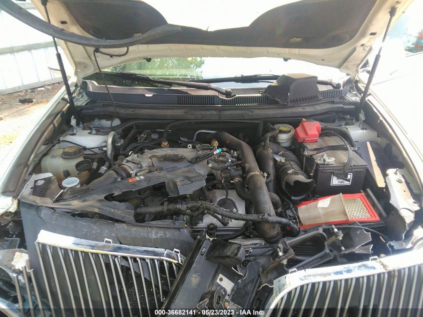 2013 LINCOLN MKT ECOBOOST - 2LMHJ5AT4DBL55909