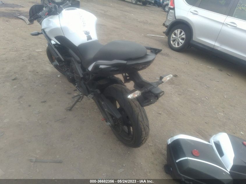 2015 KAWASAKI KLE650 F/LT - JKALEEF10FDA04415