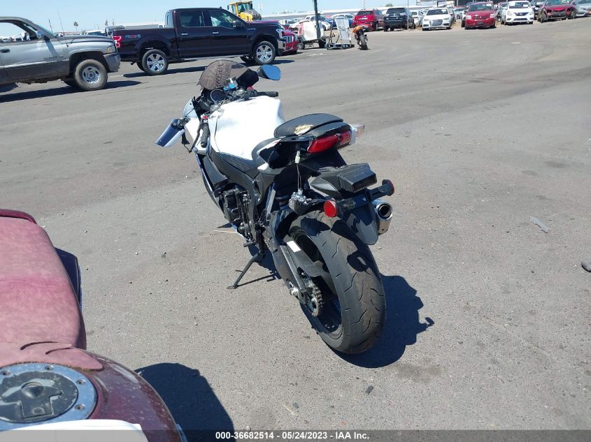 2023 SUZUKI GSX-R750 - JS1GR7MA5P7100347