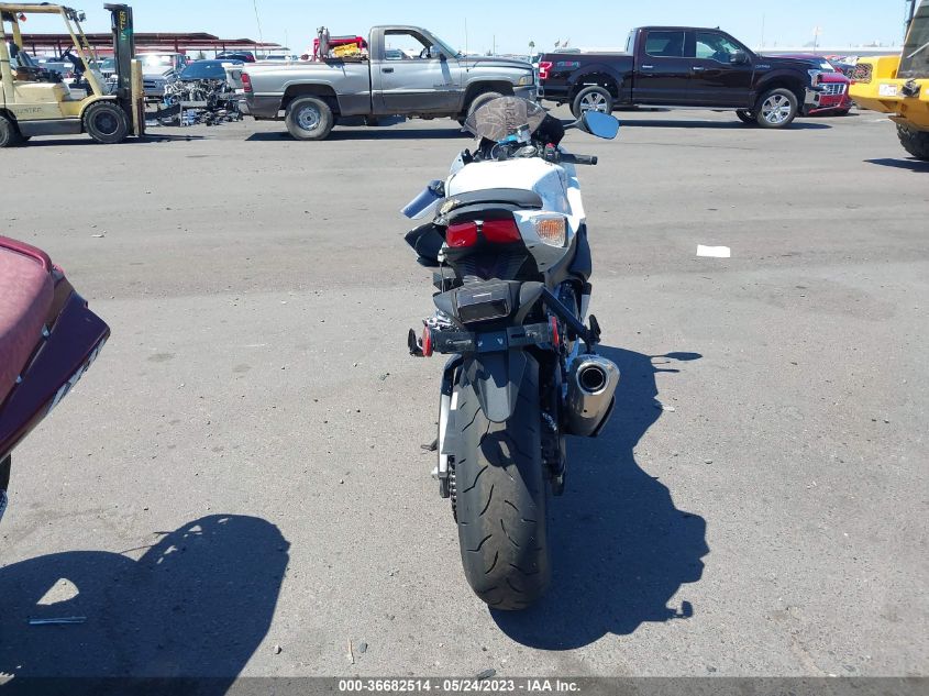 2023 SUZUKI GSX-R750 - JS1GR7MA5P7100347