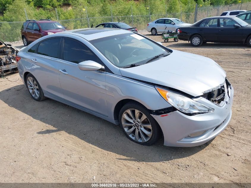 2013 HYUNDAI SONATA SE - 5NPEC4AC5DH655549