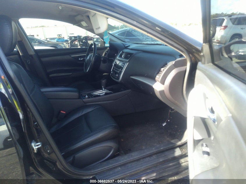 VIN 1N4AL3AP7HC162667 2017 NISSAN ALTIMA 2.5 SV