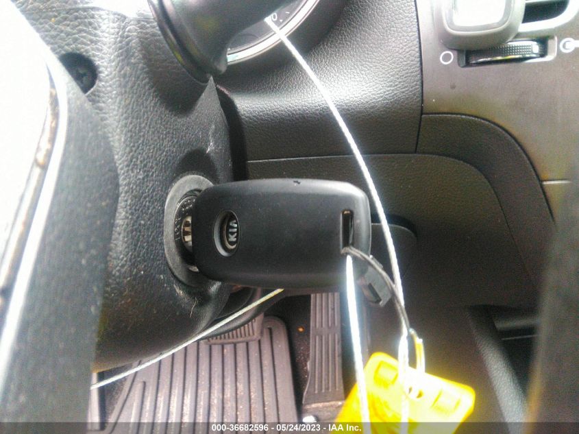 2017 KIA FORTE LX - 3KPFL4A75HE098370