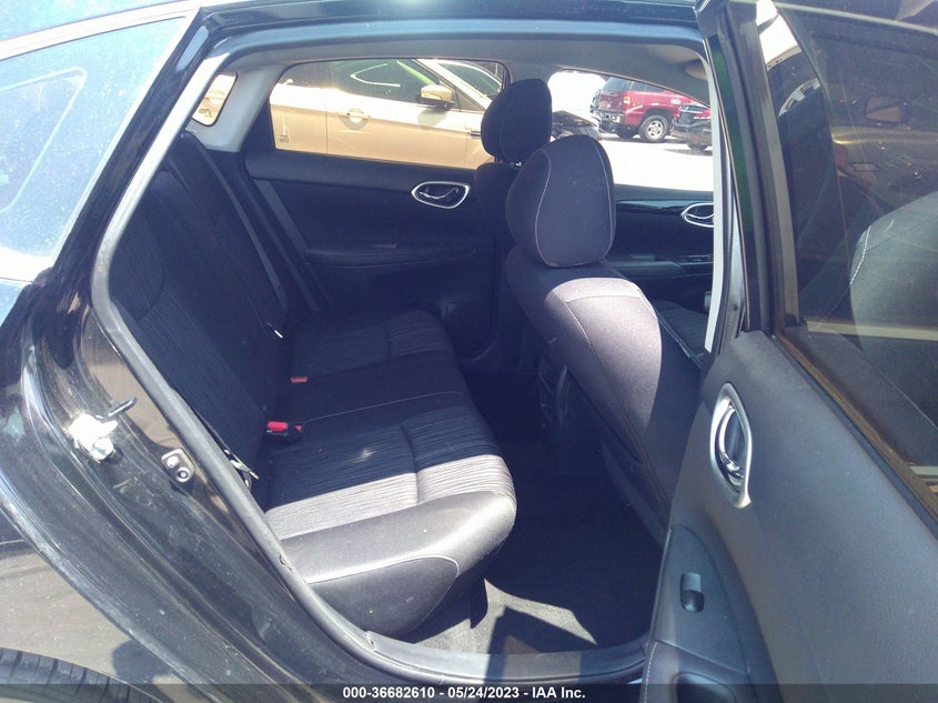 VIN 3N1AB7AP8HL641062 2017 NISSAN SENTRA SV