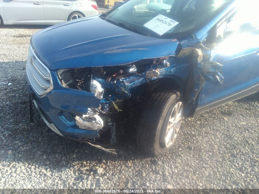 2017 FORD ESCAPE SE - 1FMCU9G93HUB37623