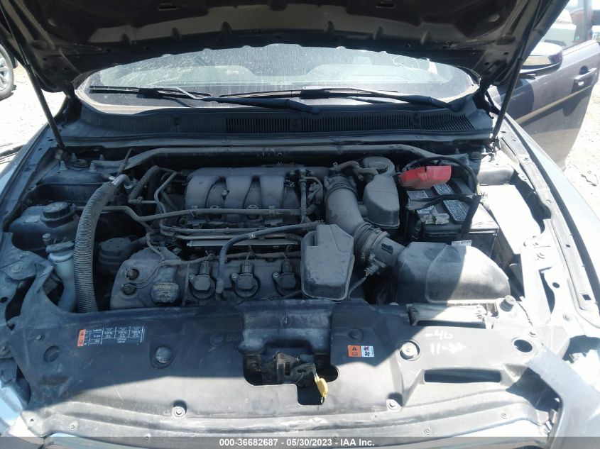 2013 FORD TAURUS LIMITED - 1FAHP2F81DG105575
