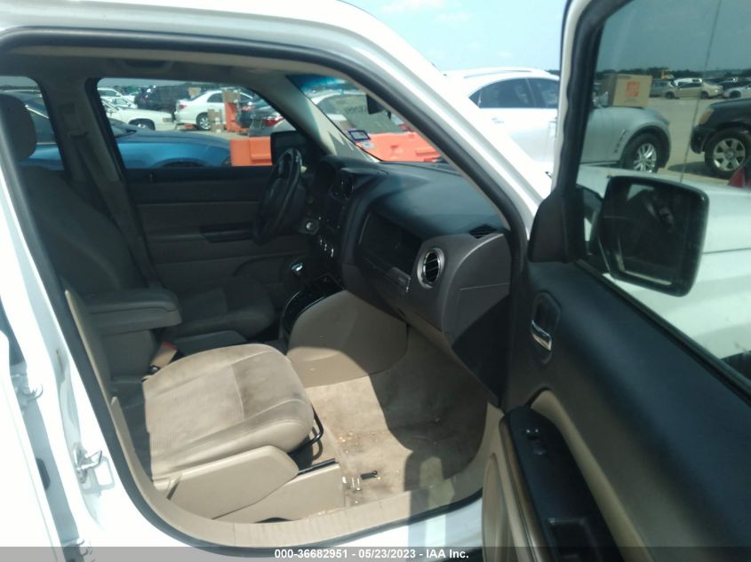 2014 JEEP PATRIOT LATITUDE - 1C4NJPFA2ED618075