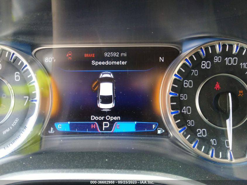 2015 CHRYSLER 200 C - 1C3CCCEG2FN542776