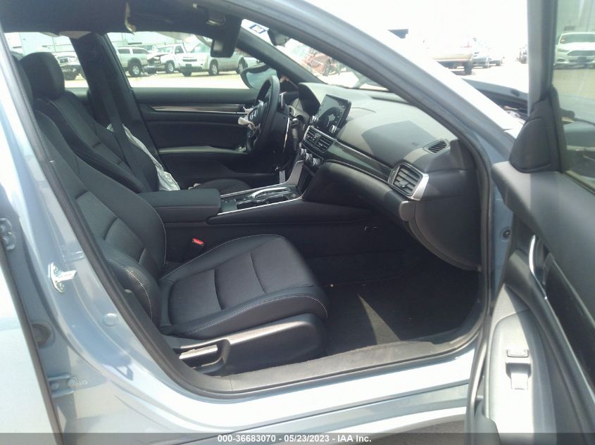 1HGCV3F21NA010371 Honda Accord Hybrid SPORT 5